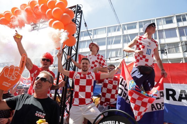 Hrvatski navijači u Rotterdamu