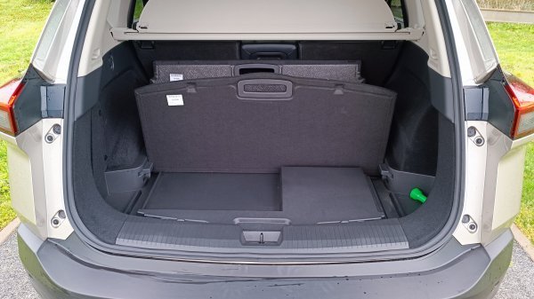 Nissan X-Trail e-POWER 213 4WD e-4ORCE Tekna
