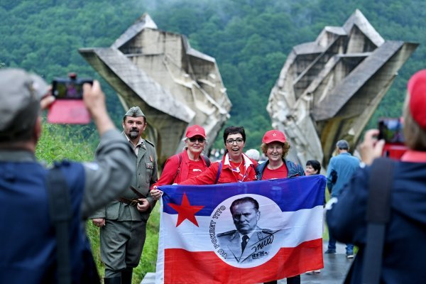 Peđa Grbin na Tjentištu - Bitka na Sutjesci