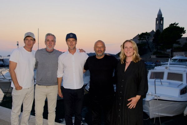 Peter Spears, Brian Swardstrom, Edward Norton, Miro Purivatra, Tilda Grossel Bogdanović