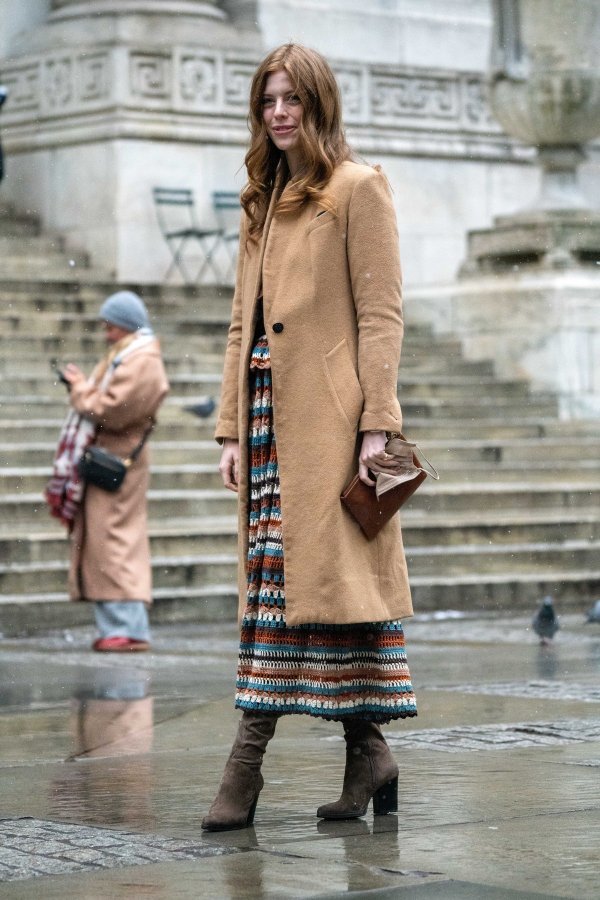 Carlyn Etling u haljini Ulle Johnson