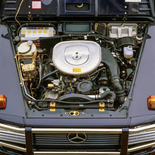 Mercedes-Benz 500 GE V8 (1993.)