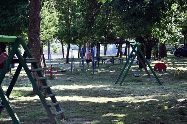 Poloj, Slavonski Brod