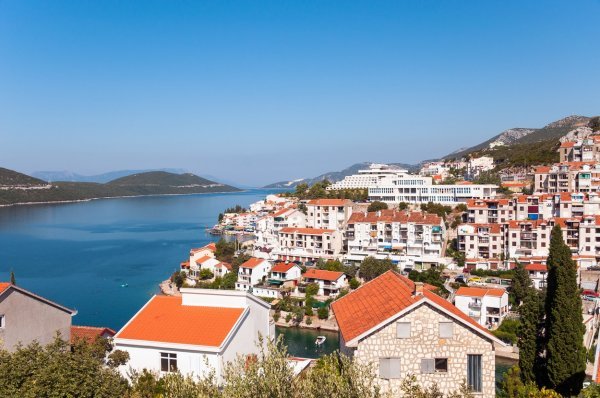 Neum