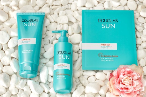 Douglas Collection After Sun Shimmering And Tan Prolonging Body Lotion Losion poslije sunčanja (1)