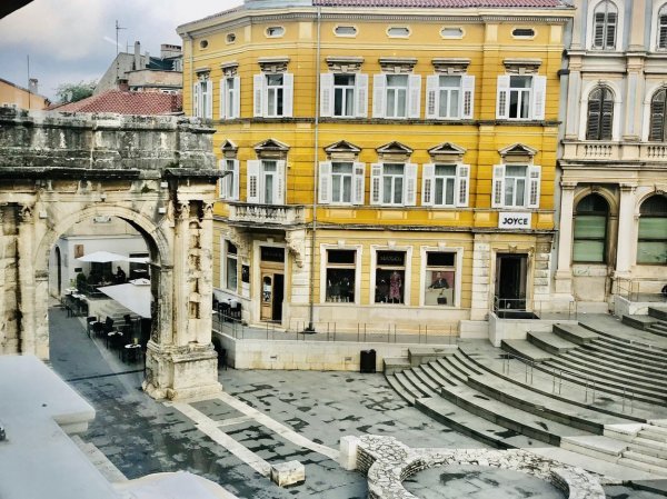 Pula