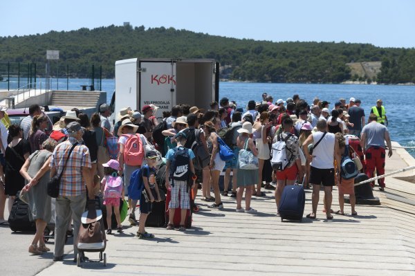 Šibenik: Turističke gužve za šibenske otoke