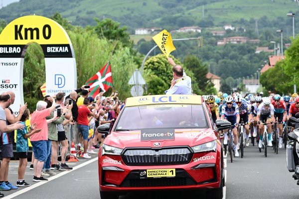 Škoda Enyaq Sportline (2023.) direktora utrke Tour de France