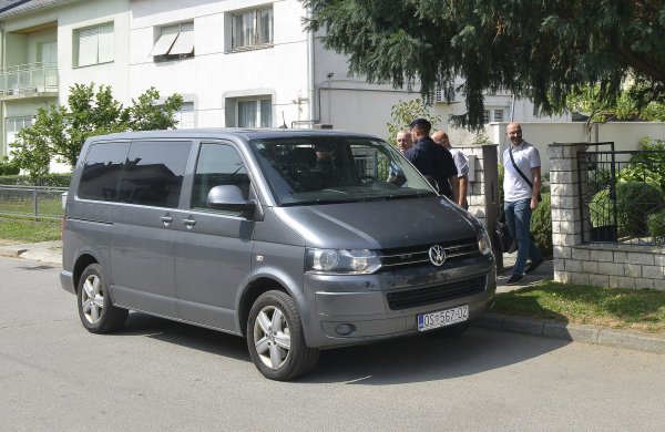 Privođenje Darka Puljašića i Predraga Dragičevića