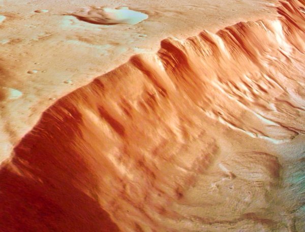 Brazde na površini Marsa