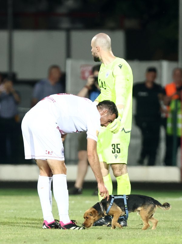 Pas prekinuo utakmicu NK Zrinjski i FC Urartu