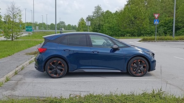 Cupra Born 77 (82) kWh eBoost