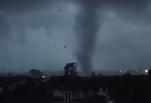 Tornado je rijetka pojava na Arapskom poluotoku - ilustracija