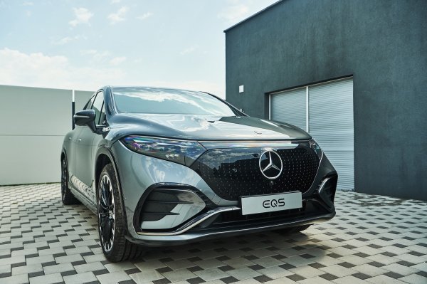 Mercedes-EQ EQS SUV: hrvatska premijera