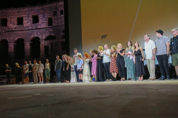 Predstavljanje ekipe filma Hotel Pula nakon projekcije u Areni