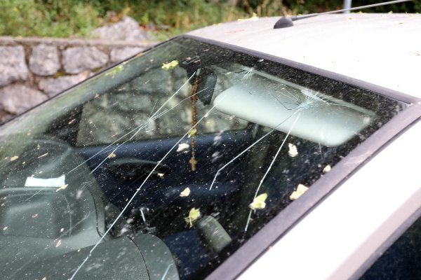 Omišalj i Dramalj pogodila žestoka tuča