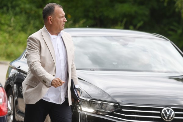 Vili Beroš u kninskoj bolnici