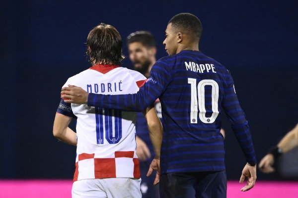 Luka Modrić Hrvatska i Kylian Mbappe Francuska