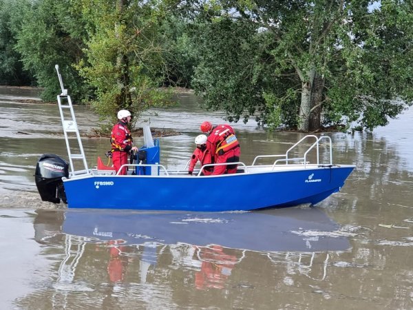Spašavanje u kanalu Sava Odra