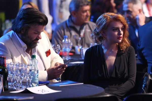 Ella Dvornik i Charles Pearce