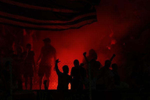 Bakljada Torcide tijekom susreta Rudeša i Hajduka, 20.8.2023.