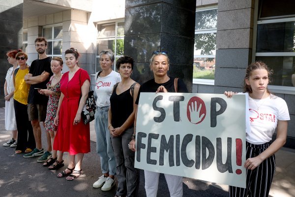 Diljem Hrvatske održavaju se prosvjedi u znak solidarnosti zbog zločina u BiH