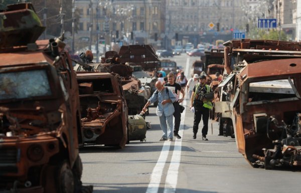 Uništeni ruski tenkovi u Kijevu