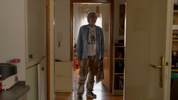 Pero Kvesić snimljen tijekom rada na filmu