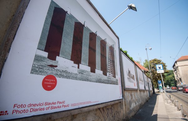 'Okolo': 'Foto dnevnici Slavke Pavić'