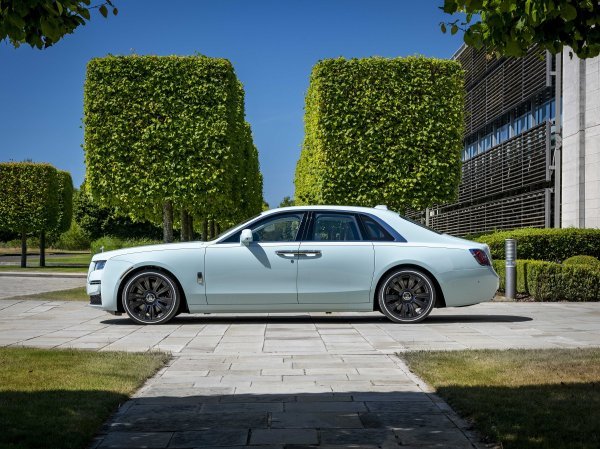 P90495207_highRes_pebble-beach-collect