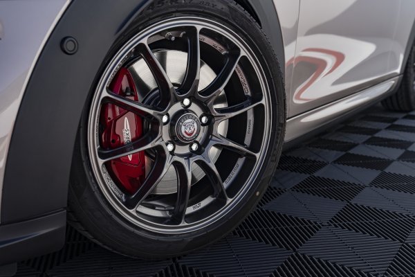 Mini John Cooper Works Bulldog Racing Edition