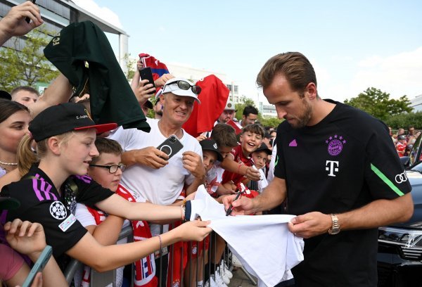 Harry Kane s navijačima Bayerna