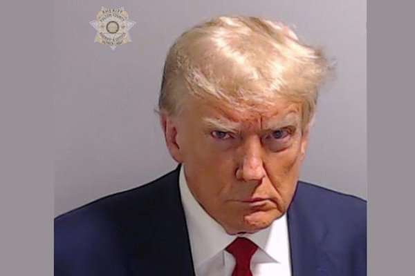 Zatvorska fotografija Donalda Trumpa