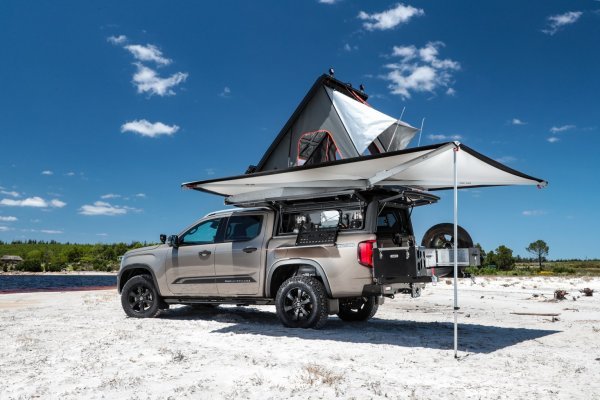 VW Amarok PanAmericana za off-road putovanja: Kamper sa šatorom na krovu i tvrdim krovom