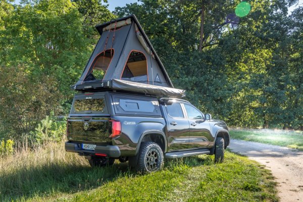 VW Amarok PanAmericana za off-road putovanja: Kamper sa šatorom na krovu i tvrdim krovom