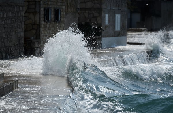 Jako jugo puše u Dalmaciji