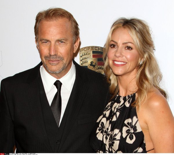 Kevin Costner i Christine Baumgartner