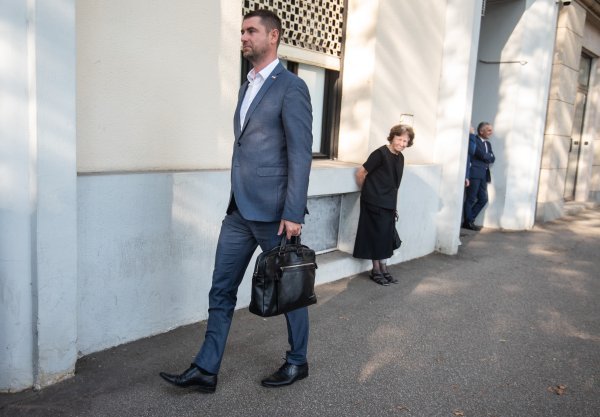 Dolazak članova HDZ-a na sjednicu šireg Predsjedništva