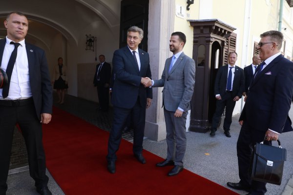 Susret Andreja Plenkovića i Jakova Milatovića