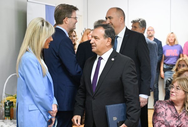 Svečana dodjela ugovora za 190 specijalizacija u primarnoj zdravstvenoj zaštiti ukupne vrijednosti 29,5 milijuna eura