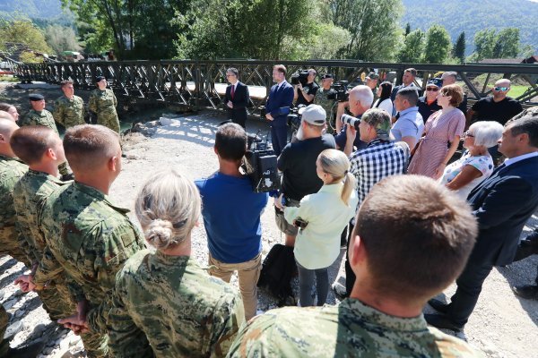 Most Bailey M-1 na Dreti