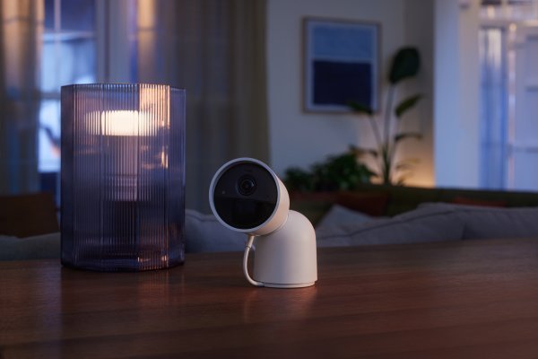 PHILIPS HUE SECURE