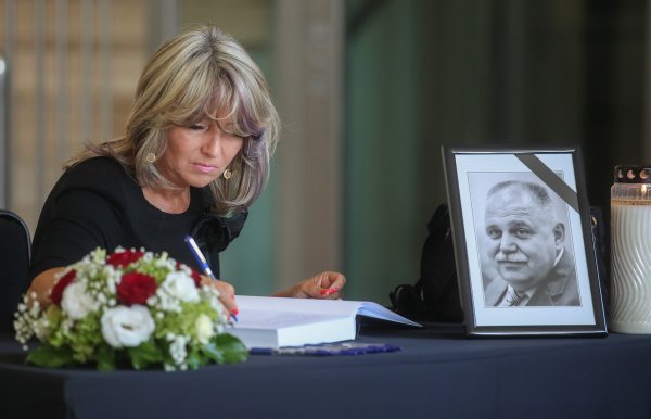 Komemoracija za Ivana Šukera