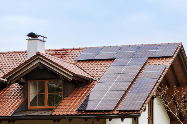 Iskoristite solarnu energiju za napajanje doma