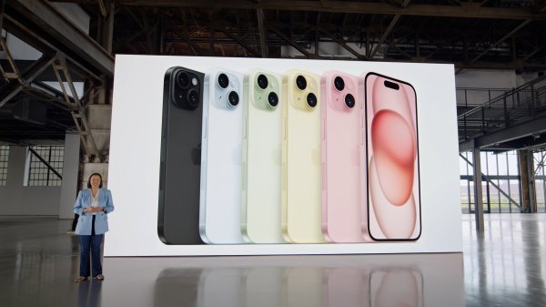 Apple iPhone 15 i iPhone 15 Plus