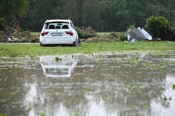 Stručnjaci autoservisne struke upozoravaju da se, prema pravilima struke, mnoga vozila ne mogu popraviti na način da se mogu sigurno uključiti u daljnji promet