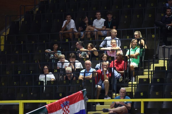 Gripe - prazne tribine, Davis Cup: Hrvatska-Finska, 15.9.2023.
