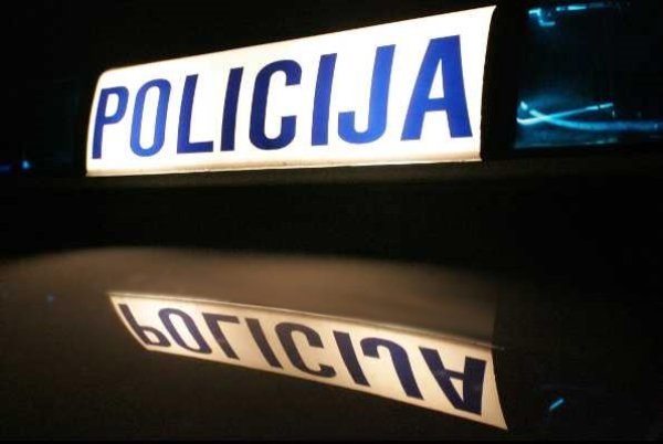 Plastičnim pištoljem opljačkao tri benzinske u Karlovcu i Zagrebu