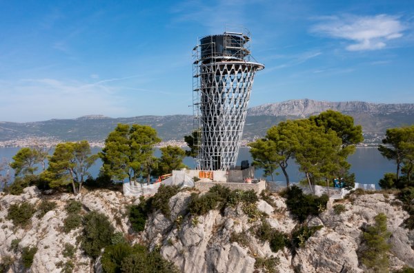 Promatračnica na Marjanu