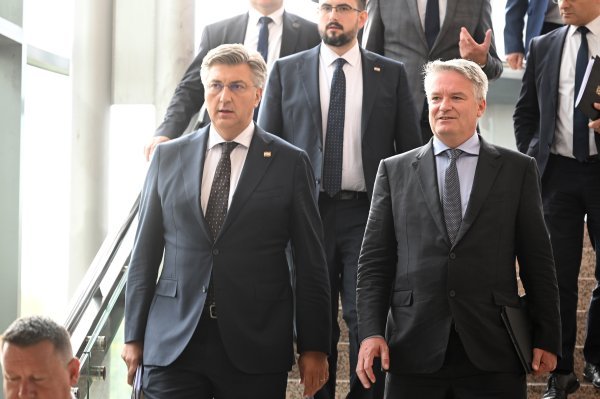 Andrej Plenković s glavnim tajnikom OECD-a